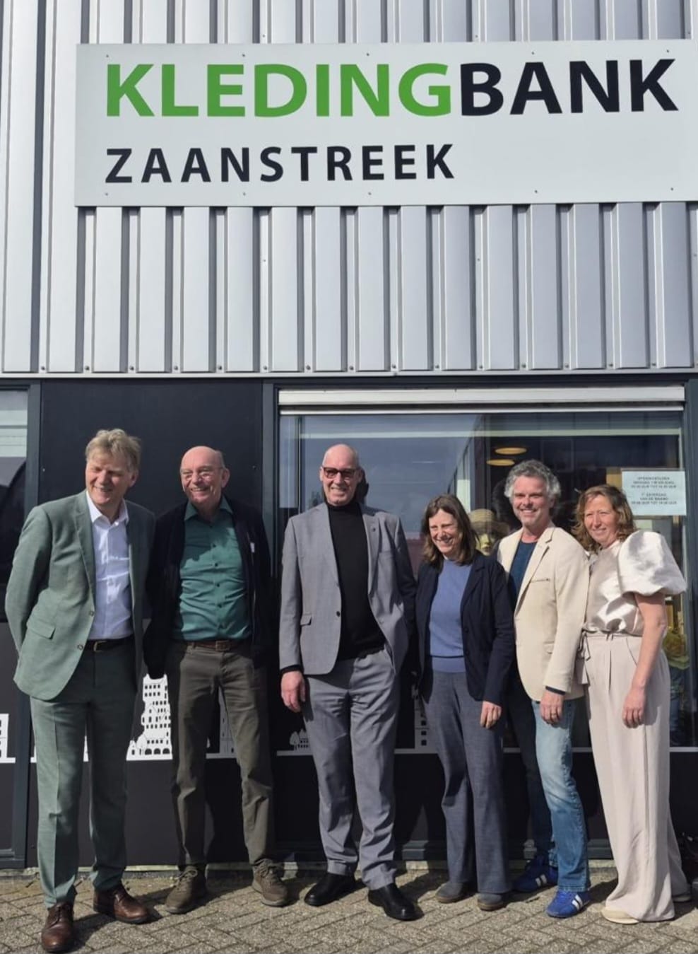 Je bekijkt nu Officiële opening